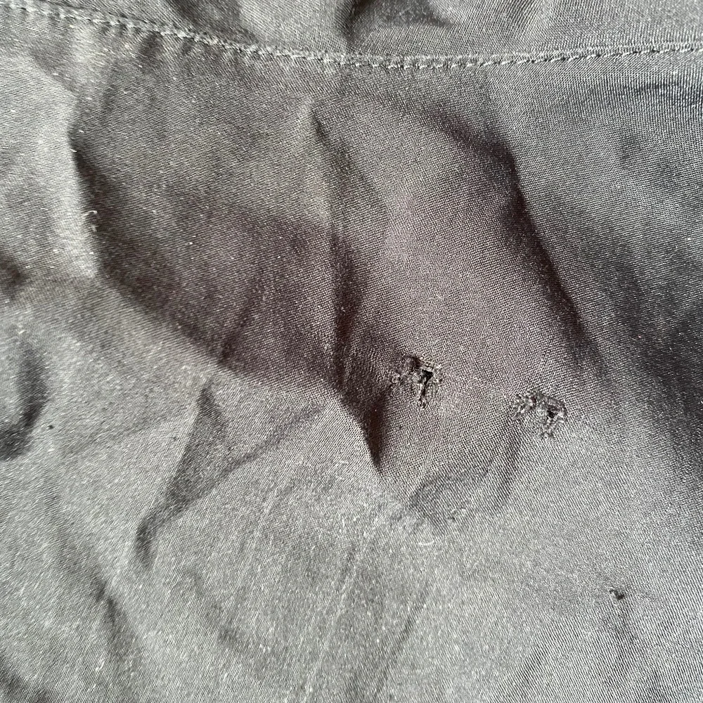 🎉Underarmour Athletic workout short Size xsmall - Picture 3 of 5